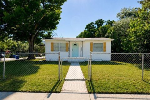 Immobilier commercial à vendre à Saint Petersburg, Floride: 7 chambres, 192.68 m2 № 2345429 - photo 2