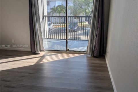 Condo à Miami, Floride, 1 chambre  № 2040953