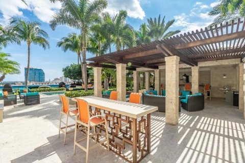 Copropriété à louer à West Palm Beach, Floride: 1 chambre, 84.08 m2 № 2431353 - photo 12