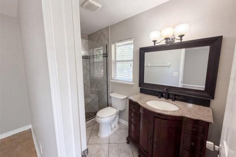 House in Winter Garden, Florida 4 bedrooms, 165.18 sq.m. № 2227392 - photo 18