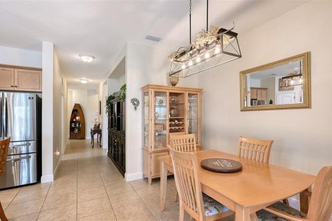 Villa ou maison à vendre à Parrish, Floride: 3 chambres, 172.71 m2 № 2425860 - photo 10