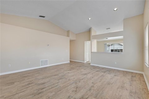 Casa en venta en Kissimmee, Florida, 3 dormitorios, 120.87 m2 № 2218538 - foto 3