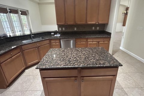 Casa en venta en West Palm Beach, Florida, 5 dormitorios, 326.92 m2 № 2323945 - foto 7