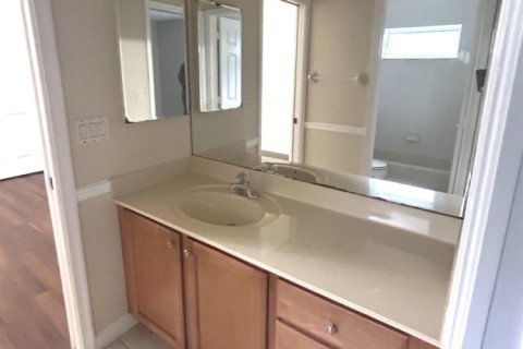 Casa en venta en West Palm Beach, Florida, 5 dormitorios, 326.92 m2 № 2323945 - foto 19