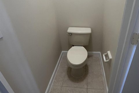 Casa en venta en West Palm Beach, Florida, 5 dormitorios, 326.92 m2 № 2323945 - foto 22