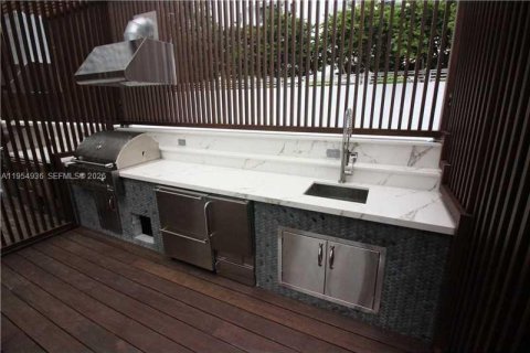 Copropriété à louer à Miami, Floride: 1 chambre, 76.92 m2 № 2009756 - photo 14