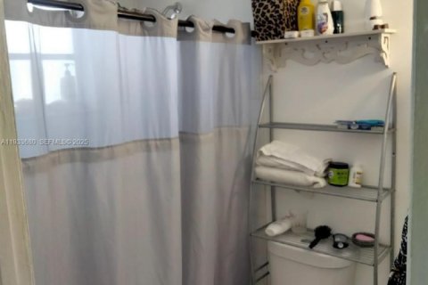 Купить виллу или дом в Хайалиа, Флорида 3 спальни, 130.25м2, № 1991955 - фото 11