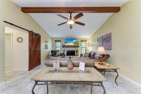 House in Sarasota, Florida 3 bedrooms, 184.23 sq.m. № 1884673 - photo 21