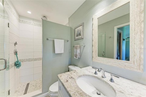 House in Sarasota, Florida 3 bedrooms, 184.23 sq.m. № 1884673 - photo 29