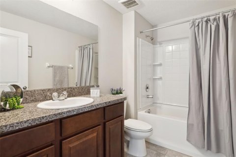 Villa ou maison à vendre à Gibsonton, Floride: 4 chambres, 171.87 m2 № 1597232 - photo 15