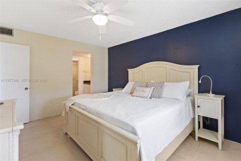 Copropriété à louer à Davie, Floride: 2 chambres, 102.19 m2 № 2041687 - photo 14