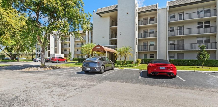 Condo à Davie, Floride, 2 chambres  № 2041687