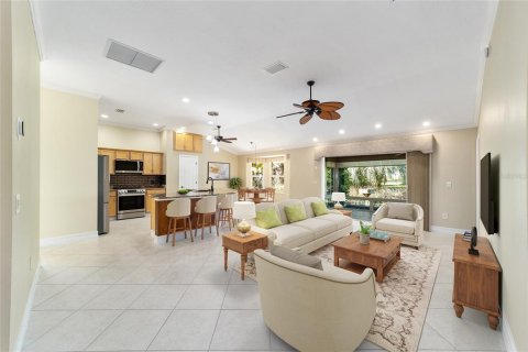 Villa ou maison à louer à The Villages, Floride: 3 chambres, 183.02 m2 № 2108074 - photo 5