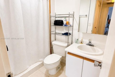 Купить кондоминиум в Авентура, Флорида 2 спальни, 101.82м2, № 2154136 - фото 12