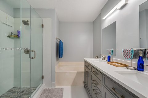Adosado en alquiler en Pembroke Pines, Florida, 3 dormitorios, 160.35 m2 № 2077992 - foto 4