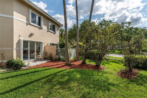 Adosado en alquiler en Pembroke Pines, Florida, 3 dormitorios, 160.35 m2 № 2077992 - foto 24