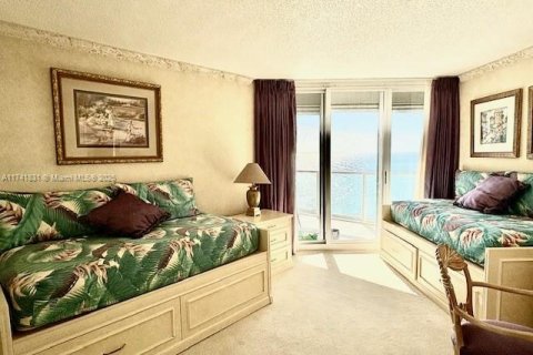 Condo in Sunny Isles Beach, Florida, 3 bedrooms  № 1860726 - photo 14