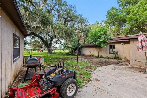 Villa ou maison à vendre à Ocklawaha, Floride: 5 chambres, 143.81 m2 № 2207440 - photo 24