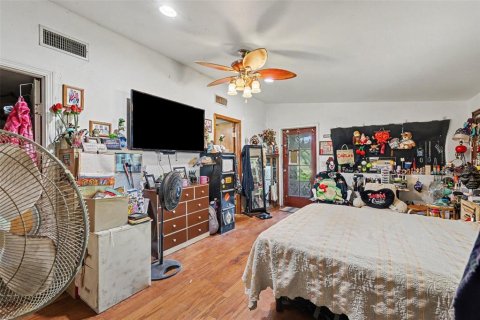 Villa ou maison à vendre à Ocklawaha, Floride: 5 chambres, 143.81 m2 № 2207440 - photo 14