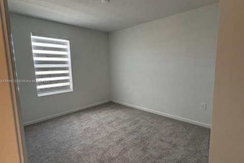 Снять в аренду виллу или дом в Лейк-Уэльс, Флорида 4 спальни, № 1952789 - фото 16