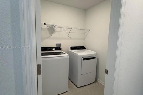 Снять в аренду виллу или дом в Лейк-Уэльс, Флорида 4 спальни, № 1952789 - фото 6