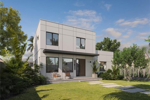 House in Saint Petersburg, Florida 3 bedrooms, 126.63 sq.m. № 1778267 - photo 1