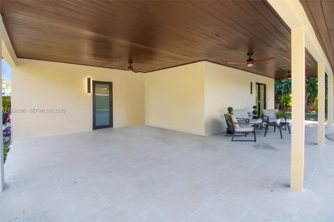 Купить виллу или дом в Майами, Флорида 3 спальни, 141.68м2, № 1994413 - фото 21