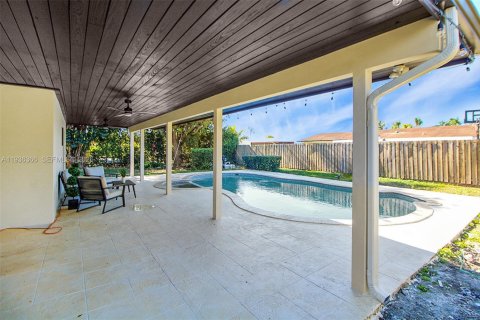 Купить виллу или дом в Майами, Флорида 3 спальни, 141.68м2, № 1994413 - фото 23