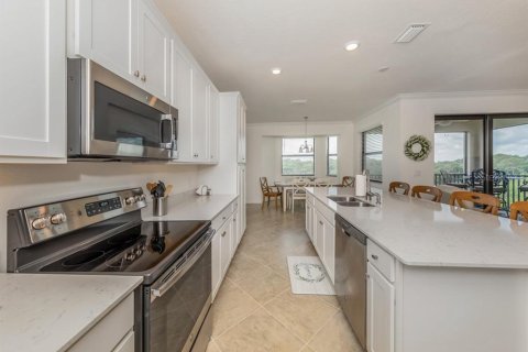 Condominio en alquiler en Lakewood Ranch, Florida, 2 dormitorios, 102.84 m2 № 2107064 - foto 11