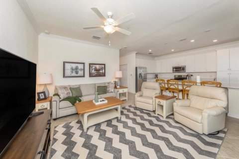 Condominio en alquiler en Lakewood Ranch, Florida, 2 dormitorios, 102.84 m2 № 2107064 - foto 3
