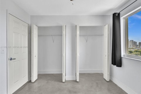 Copropriété à louer à Miami, Floride: 2 chambres, 82.78 m2 № 1989598 - photo 29
