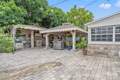 House in Miramar, Florida 2 bedrooms, 90.21 sq.m. № 1863463 - photo 18