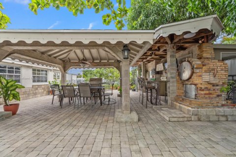 House in Miramar, Florida 2 bedrooms, 90.21 sq.m. № 1863463 - photo 22