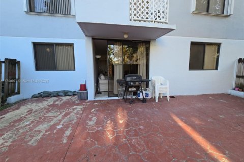 Condominio en venta en Miami, Florida, 2 dormitorios, 92.16 m2 № 1702307 - foto 7