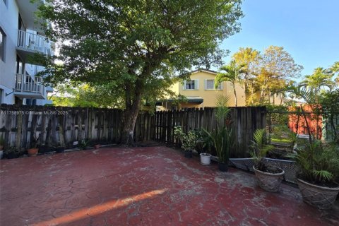 Condominio en venta en Miami, Florida, 2 dormitorios, 92.16 m2 № 1702307 - foto 8