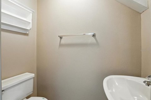 Townhouse in Altamonte Springs, Florida 2 bedrooms, 89.74 sq.m. № 1880908 - photo 9