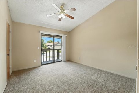 Townhouse in Altamonte Springs, Florida 2 bedrooms, 89.74 sq.m. № 1880908 - photo 12
