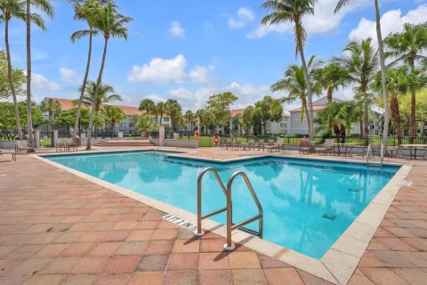 Condominio en venta en Coral Springs, Florida, 2 dormitorios, 91.6 m2 № 2245332 - foto 16