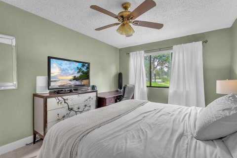 Condominio en venta en Coral Springs, Florida, 2 dormitorios, 91.6 m2 № 2245332 - foto 12
