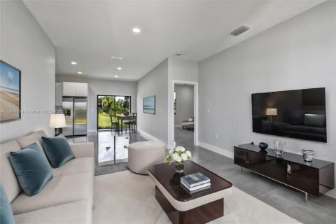 Villa ou maison à vendre à Lehigh Acres, Floride: 3 chambres, 106.28 m2 № 1969602 - photo 7