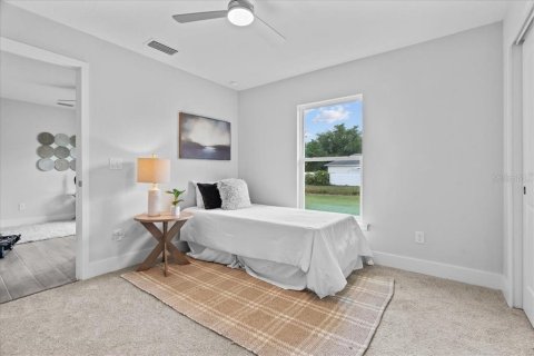 House in Orlando, Florida 4 bedrooms, 213.02 sq.m. № 1721057 - photo 29