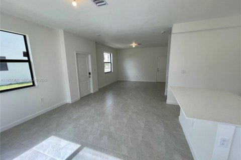 Touwnhouse à louer à Miami, Floride: 3 chambres, 168.34 m2 № 2031394 - photo 10