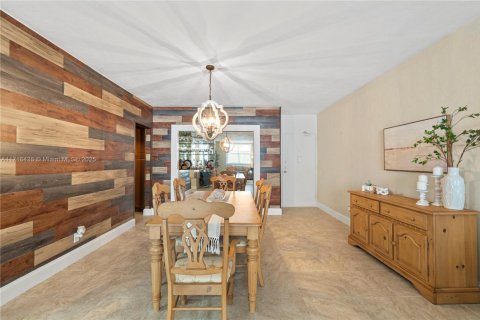 Condominio en alquiler en Fort Lauderdale, Florida, 1 dormitorio, 88.26 m2 № 1945007 - foto 13