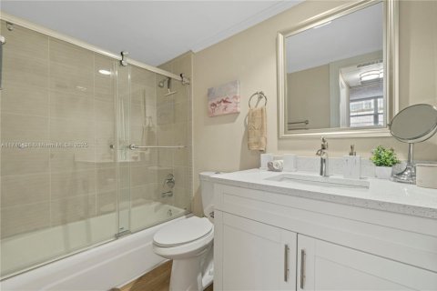 Condominio en alquiler en Fort Lauderdale, Florida, 1 dormitorio, 88.26 m2 № 1945007 - foto 17