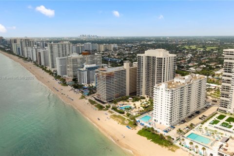 Condominio en alquiler en Fort Lauderdale, Florida, 1 dormitorio, 88.26 m2 № 1945007 - foto 22