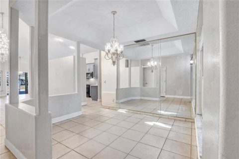 Casa en venta en Orlando, Florida, 4 dormitorios, 189.89 m2 № 2386171 - foto 10