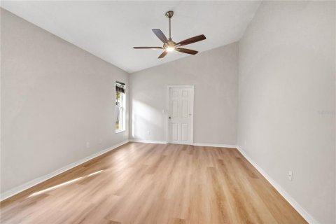 Casa en venta en Orlando, Florida, 4 dormitorios, 189.89 m2 № 2386171 - foto 20