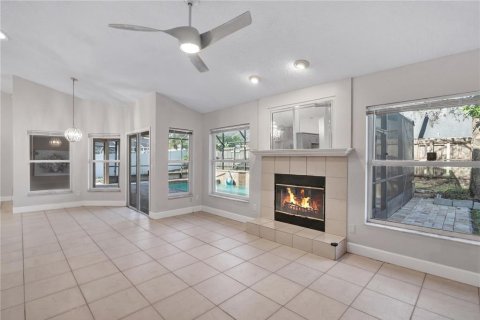 Casa en venta en Orlando, Florida, 4 dormitorios, 189.89 m2 № 2386171 - foto 19