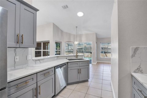 Casa en venta en Orlando, Florida, 4 dormitorios, 189.89 m2 № 2386171 - foto 16