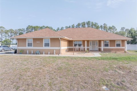 Casa en venta en Belleview, Florida, 3 dormitorios, 212.28 m2 № 1684543 - foto 1